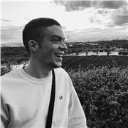 Soy estudiante de Business Management (carrera completamente en inglés) en la Universidad Carlos III de Madrid. He dado clases particulares desde hace varios años y mi nota en selectividad fue de 12'5/14 y mi carrera sigo dando continuamente asignaturas r